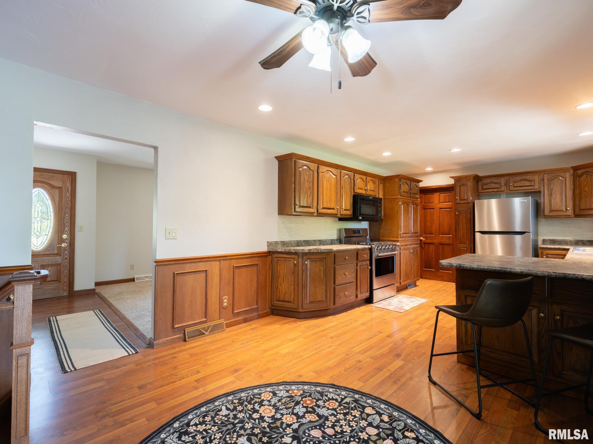 23397 North Taylor Road Canton, IL 61520 - Photo 37 of 74