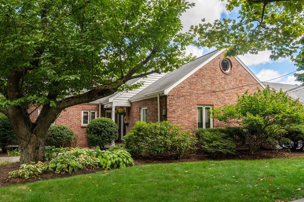 71 Jordan Road Brookline, MA 02446 - Photo 1 of 21 Gallery Image 1