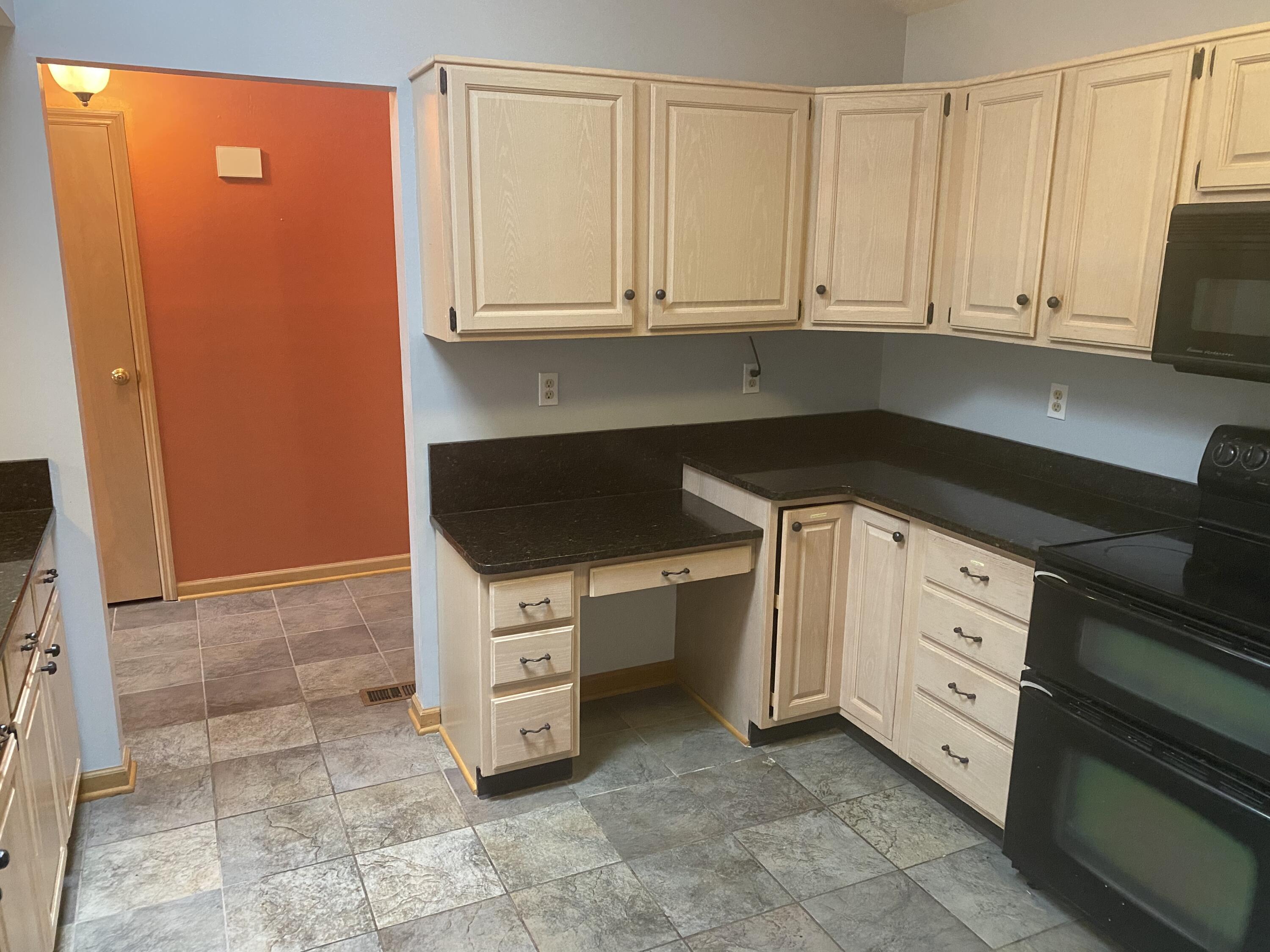 3111 Country Side Court Springfield, OH 45503 - Photo 13 of 23