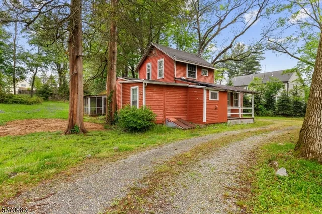 $615,000 | 194 James Street, Morristown, NJ 07960