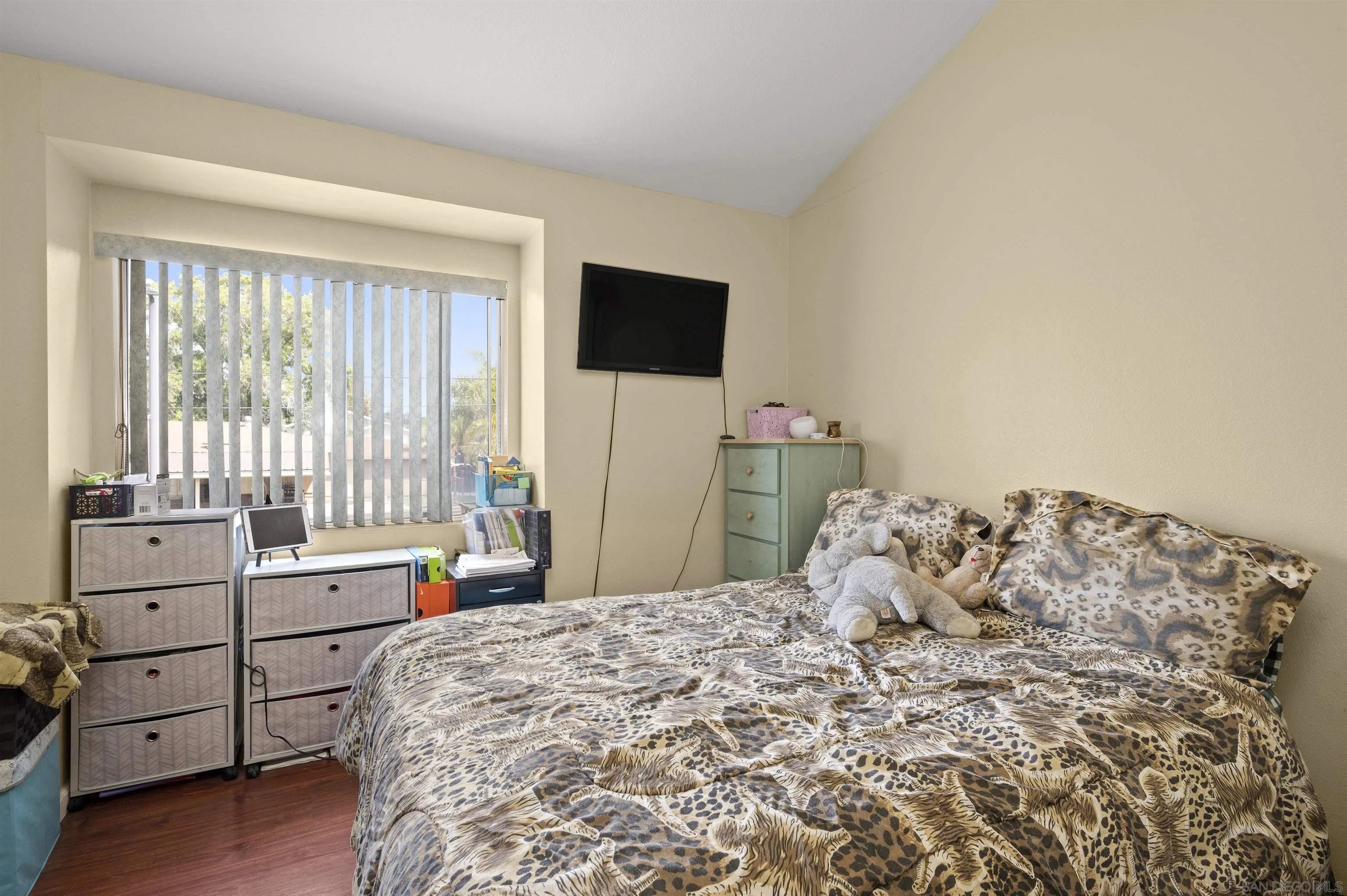 8951 Windham Court Spring Valley, CA 91977 - Photo 20 of 30 Gallery Image 20
