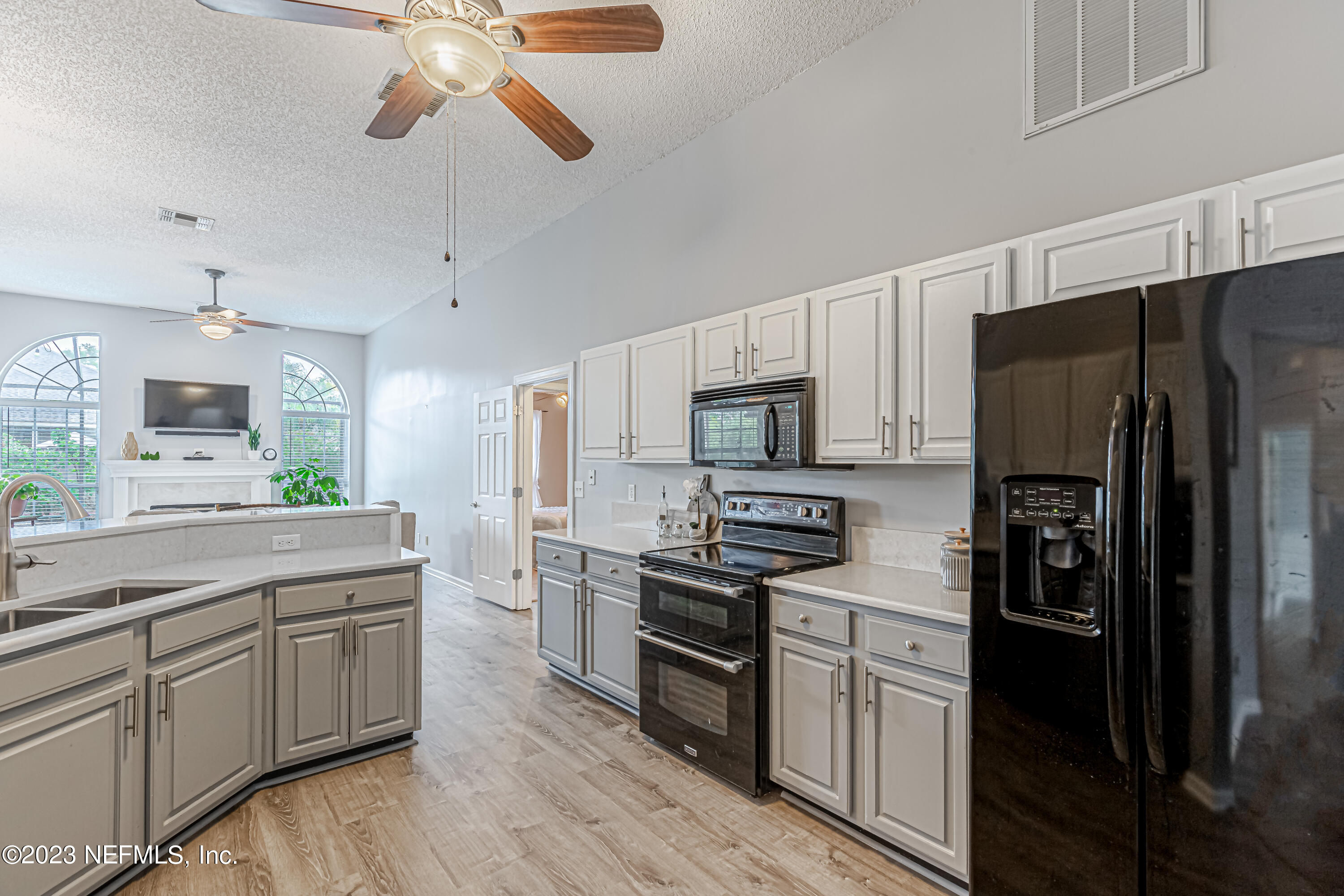 1836 Old Fleming Grove Road Fleming Island, FL 32003 - Photo 20 of 55 Ready for the family chef