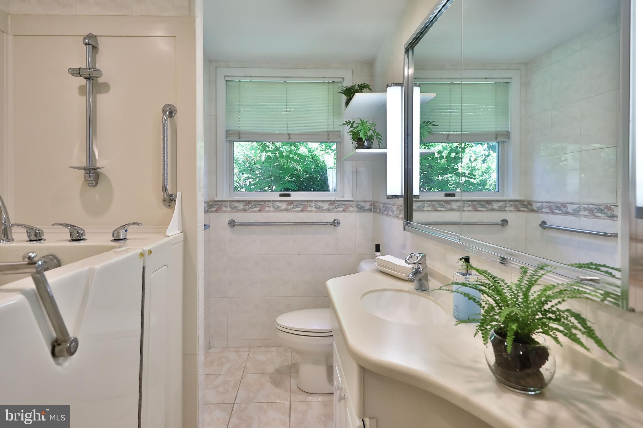 1157 Delene Road Jenkintown, PA 19046 - Photo 35 of 54 Hall Bathroom Main Level