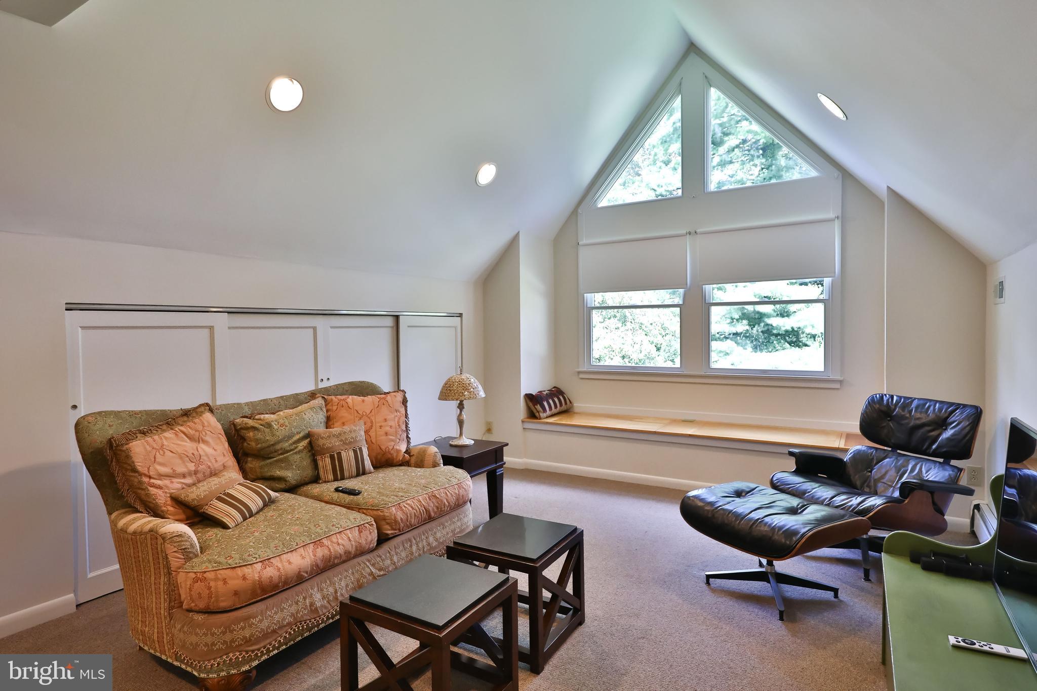 1157 Delene Road Jenkintown, PA 19046 - Photo 38 of 54 Third Bedroom Upper level