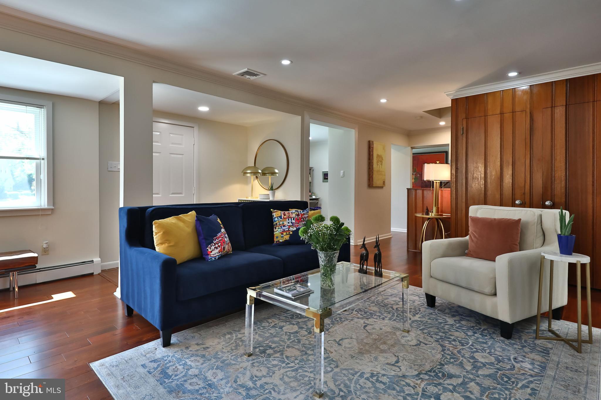 1157 Delene Road Jenkintown, PA 19046 - Photo 6 of 54 Living Room