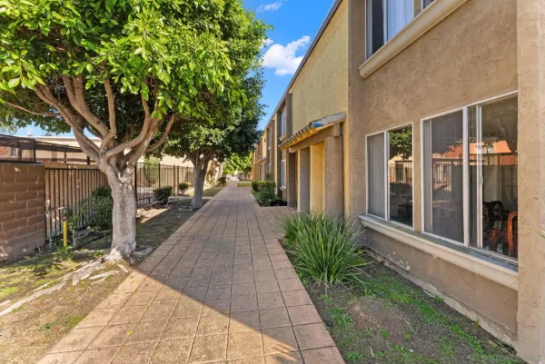 $310,000 | 1641 Pentecost Way, Unit 6, San Diego, CA 92105