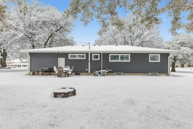 $339,500 | 2463 Austin Road, Owatonna, MN 55060