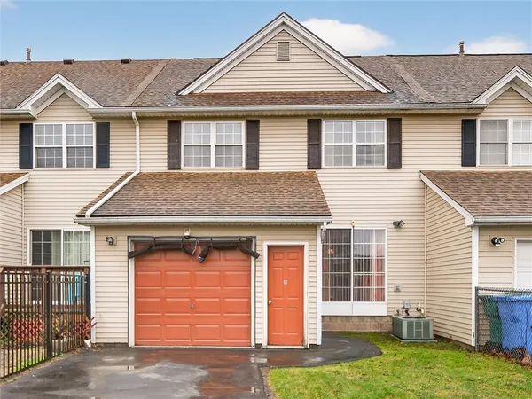 $124,900 | 10 Wangman Street, Rochester, NY 14605