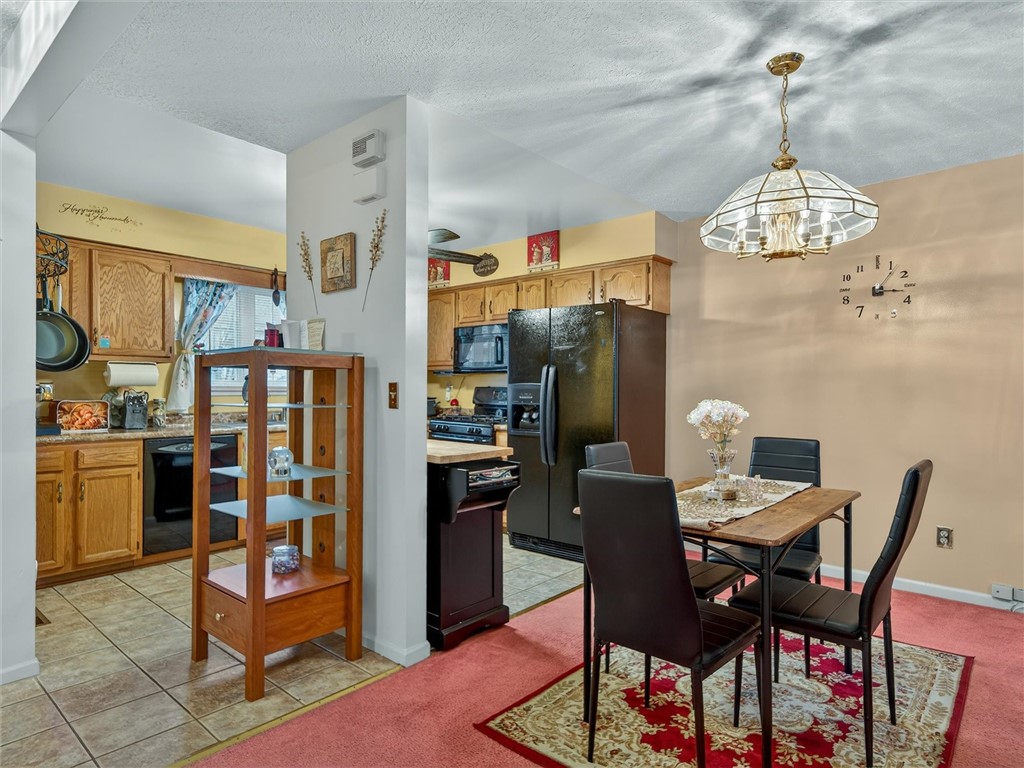 10 Wangman Street Rochester, NY 14605 - Photo 6 of 23