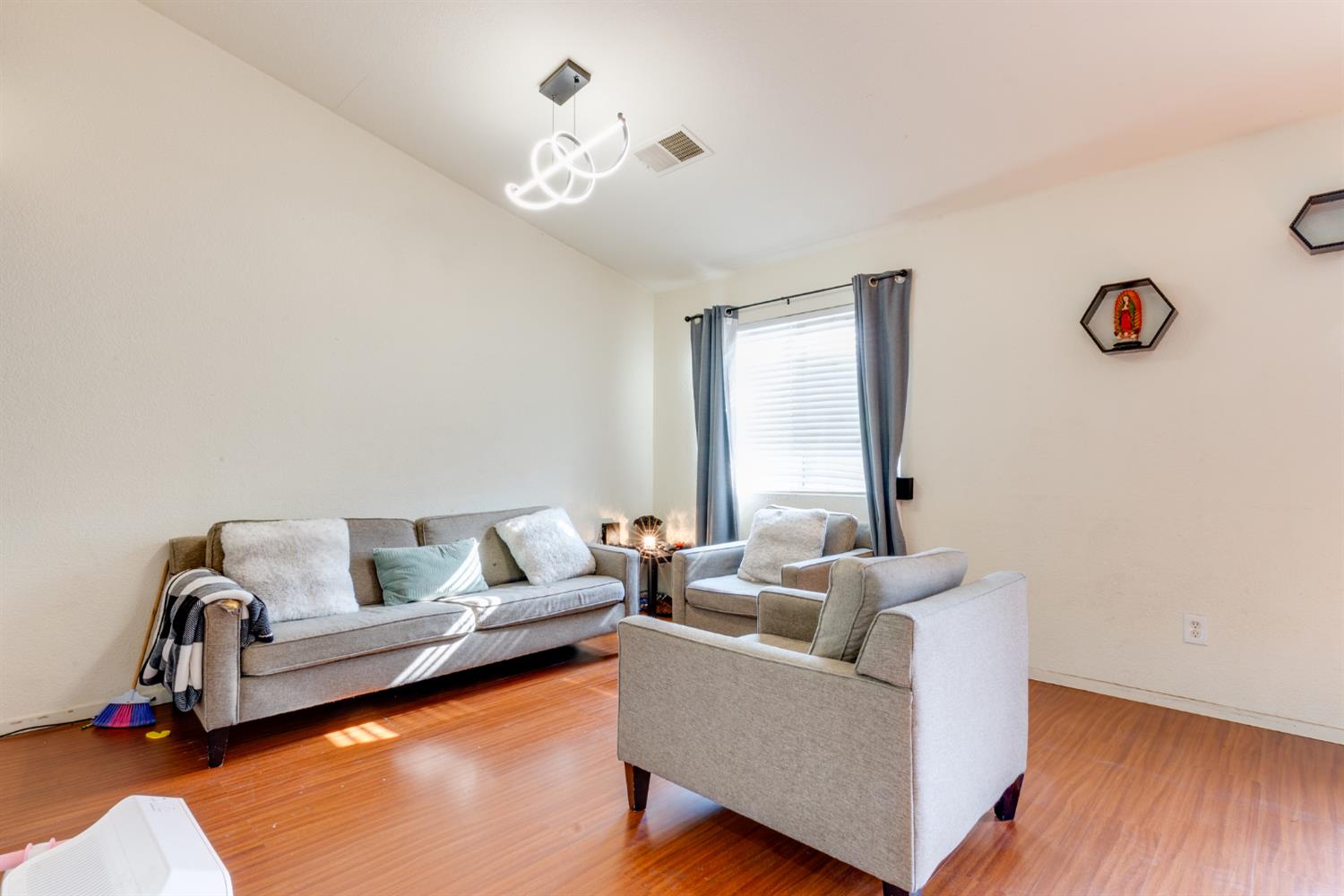 2083 Antley Street Merced, CA 95348 - Photo 10 of 30