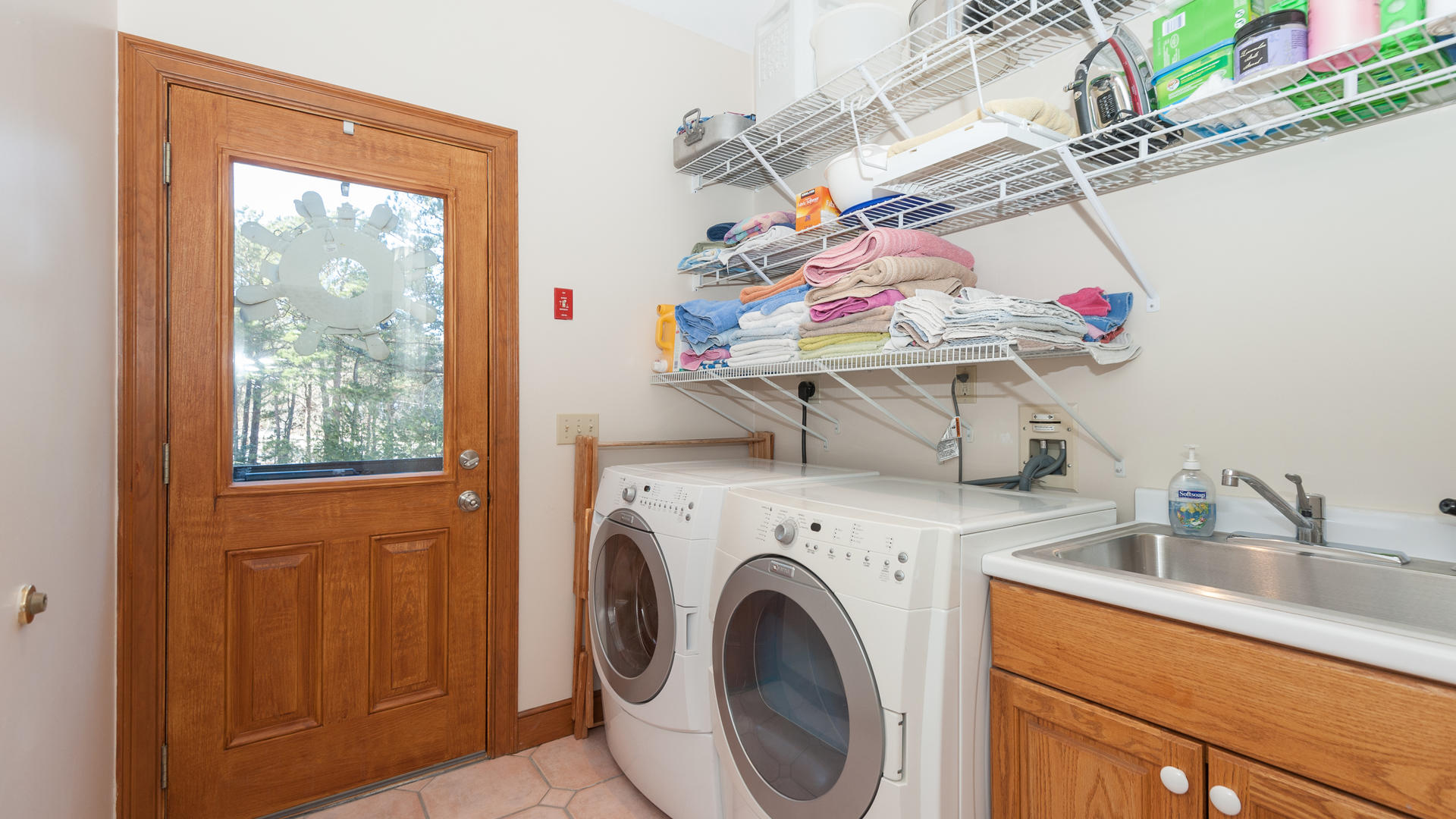 1670 Bridge Road Eastham, MA 02642 - Photo 6 of 12 1landry