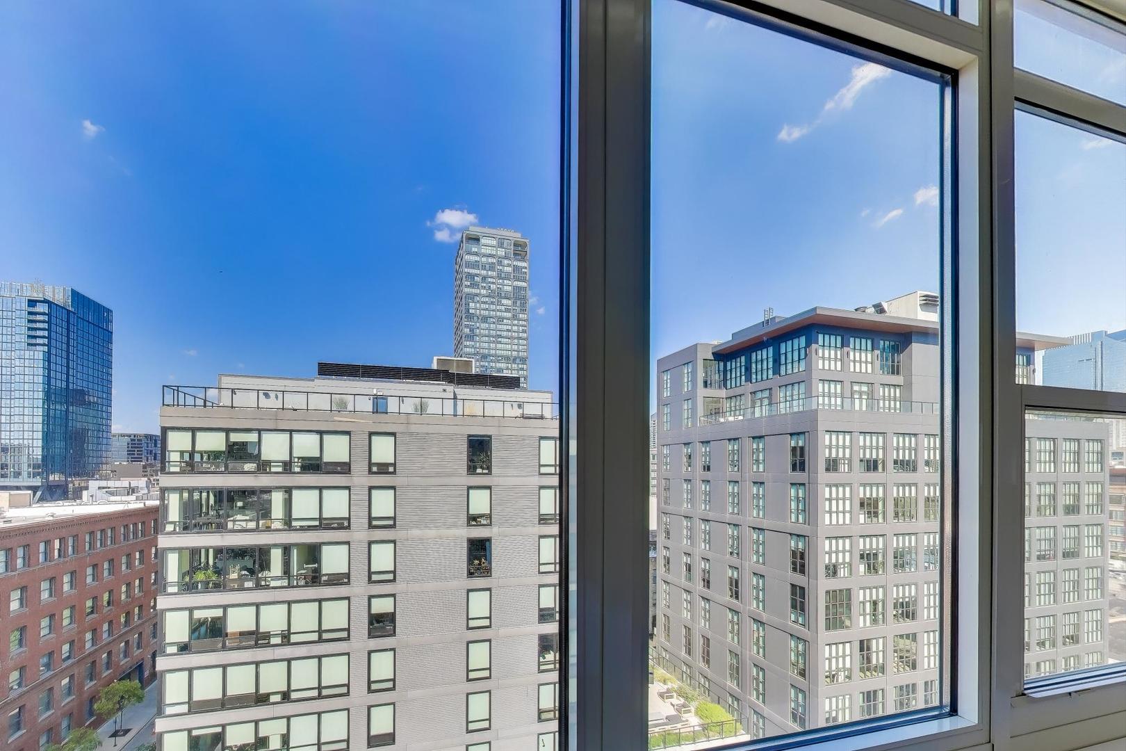 909 West Washington Boulevard, Unit 908 Chicago, IL 60607 - Photo 14 of 26