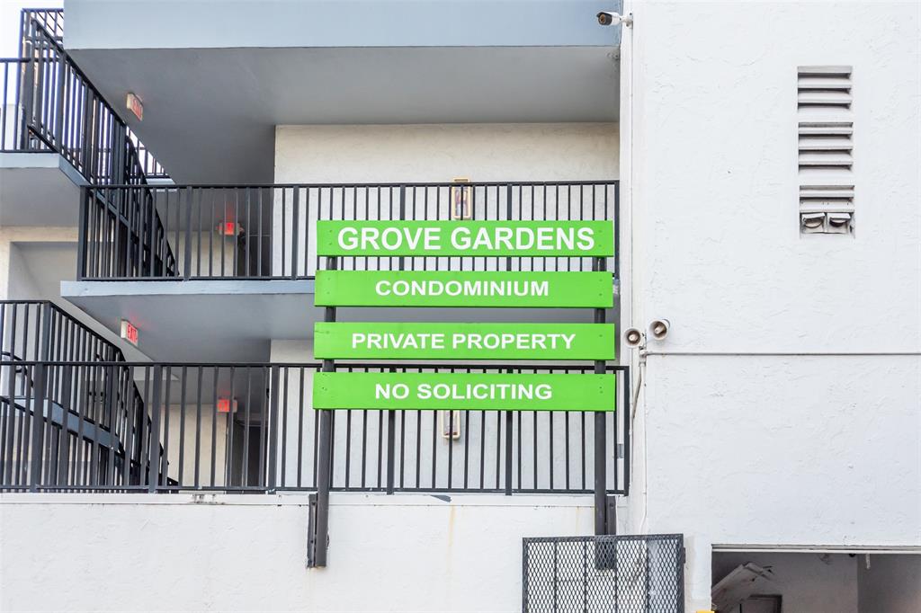 2465 Southwest 18th Avenue, Unit 3206 Miami, FL 33133 - Photo 18 of 19 a view of a balcony