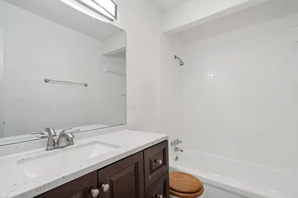 $1,295 | 3415 Menchaca Road, Unit 109, Austin, TX 78704