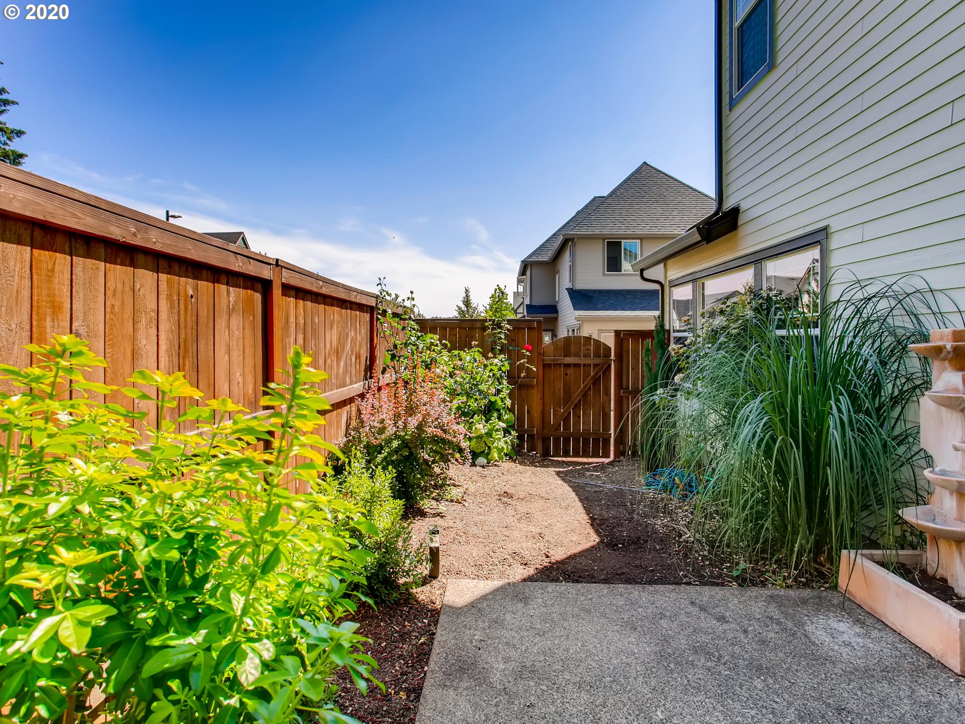 14300 Southwest Weir Road Beaverton, OR 97008 - Photo 22 of 31 Gallery Image 22