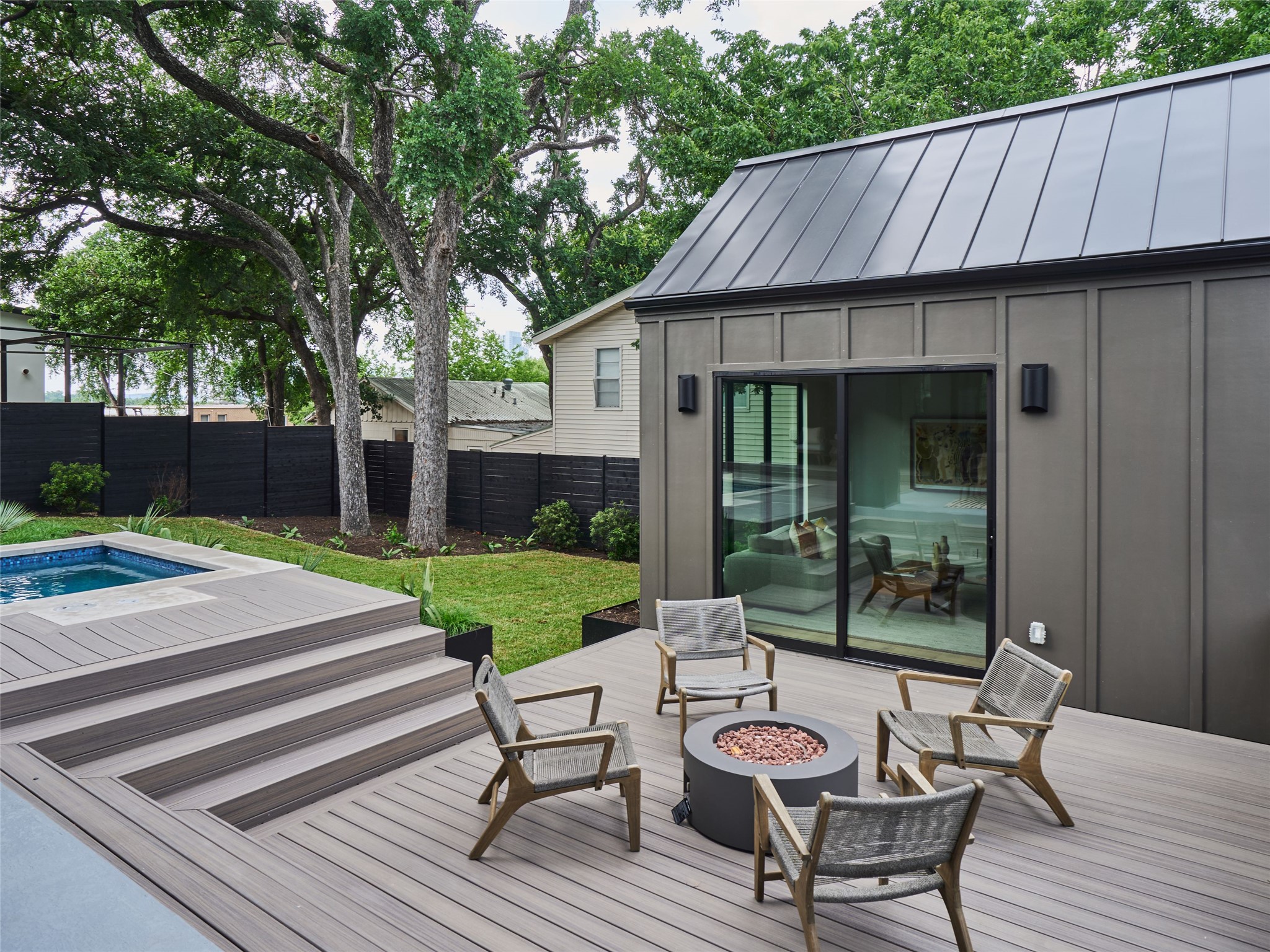 1602 Taylor Gaines Street Austin, TX 78741 - Photo 32 of 40