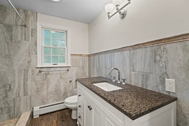 $3,200,000 | 4 Judge Road, Roxbury, CT 06783