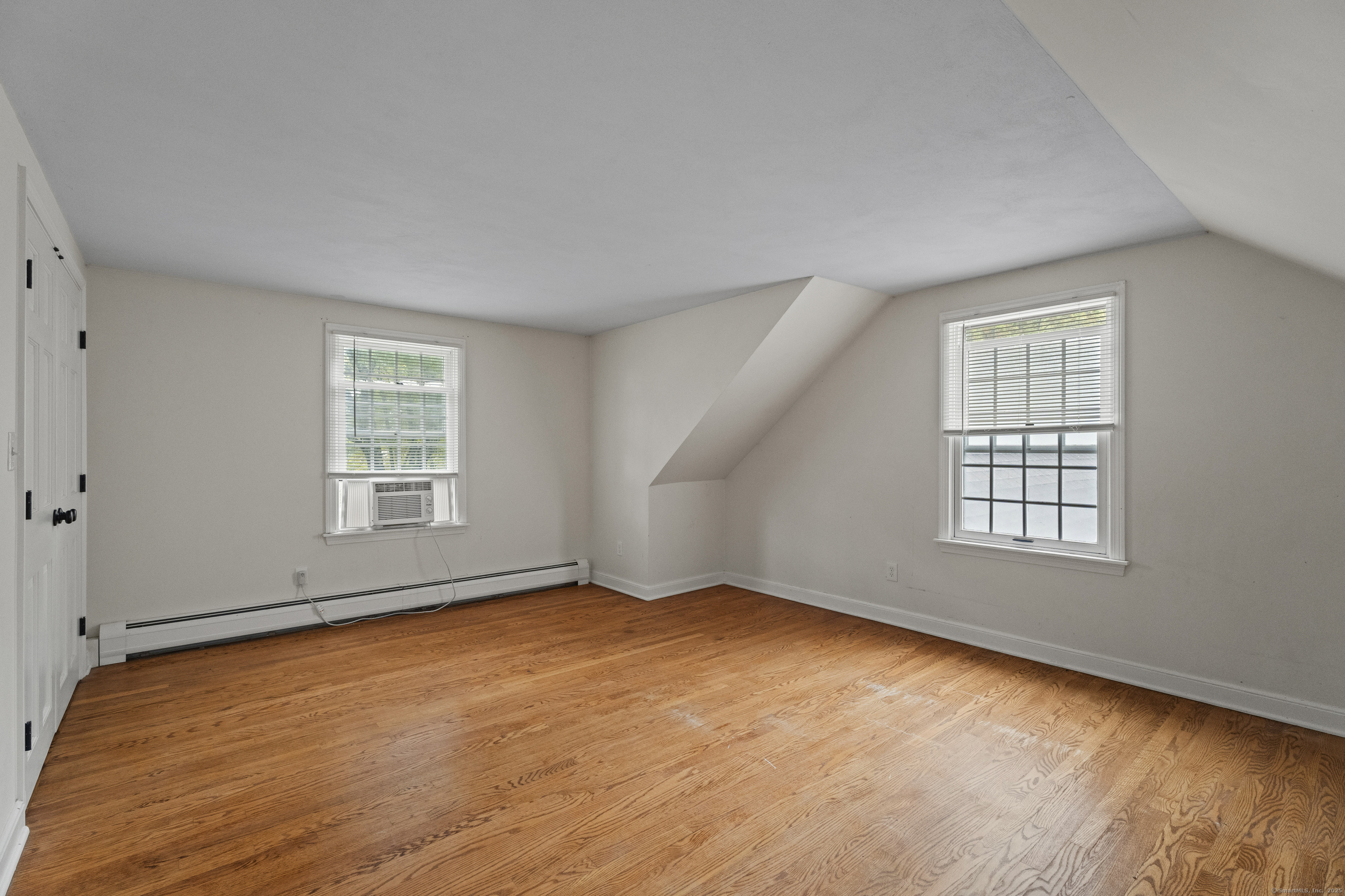 4 Judge Road Roxbury, CT 06783 - Photo 18 of 40