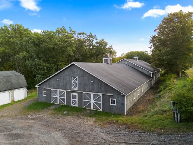 $3,200,000 | 4 Judge Road, Roxbury, CT 06783