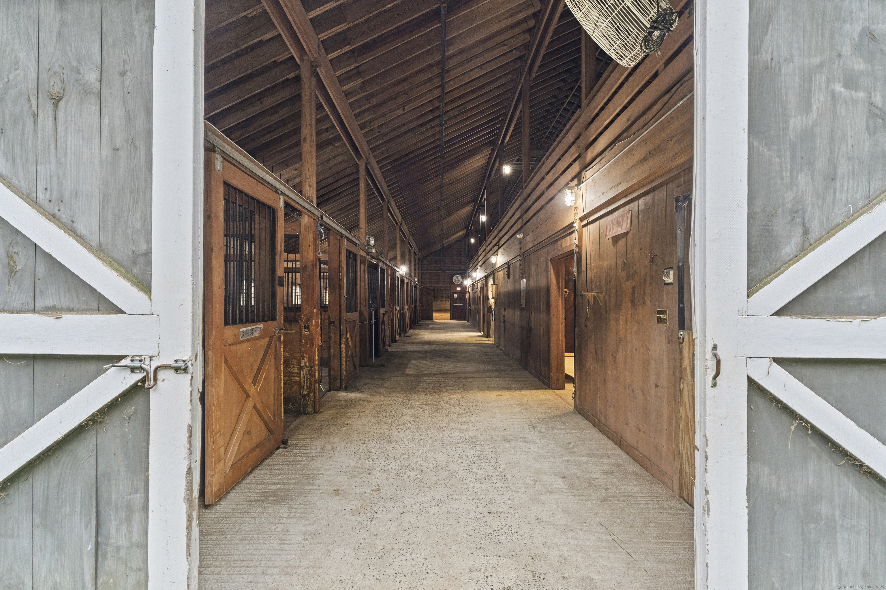 4 Judge Road Roxbury, CT 06783 - Photo 25 of 40