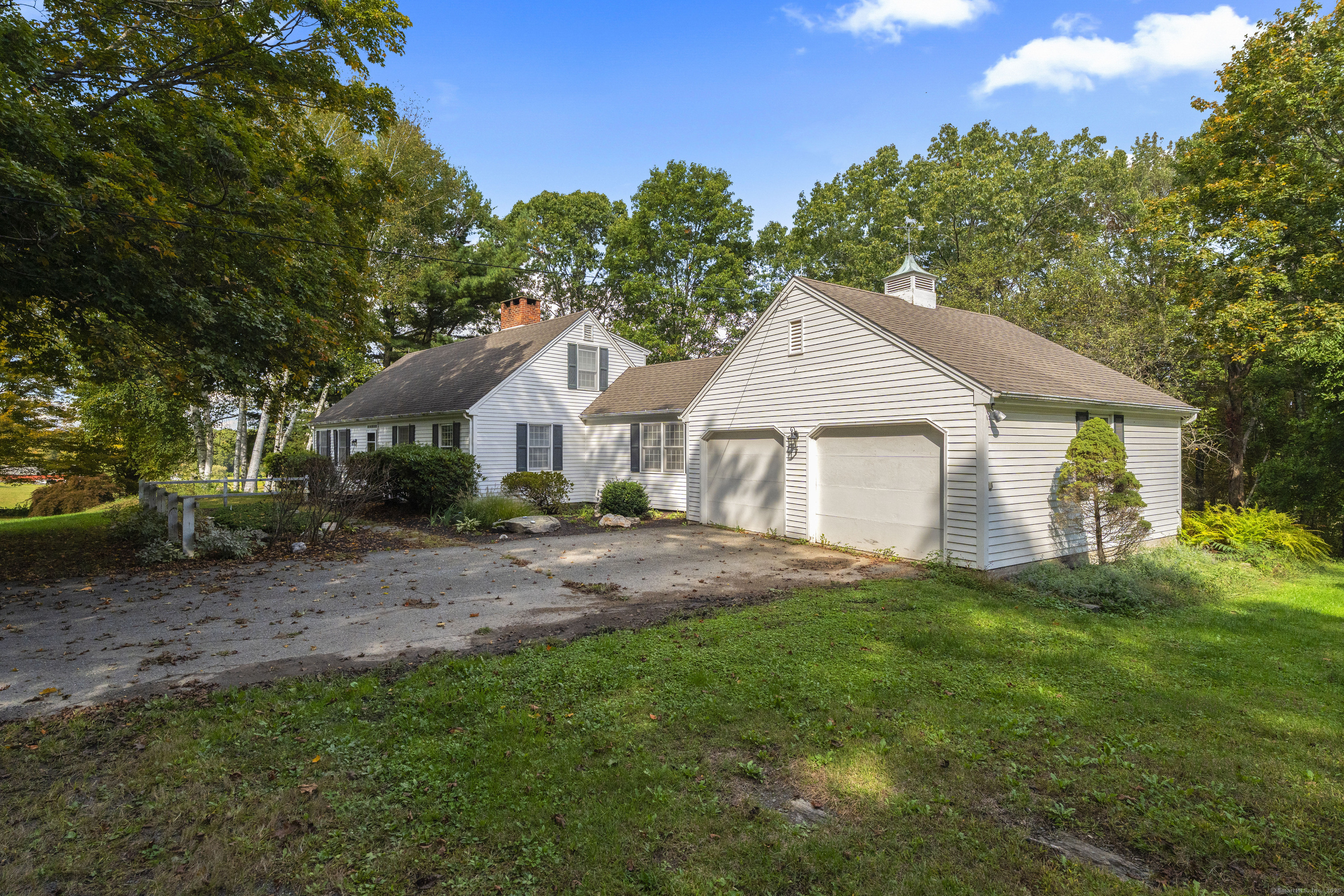 4 Judge Road Roxbury, CT 06783 - Photo 3 of 40