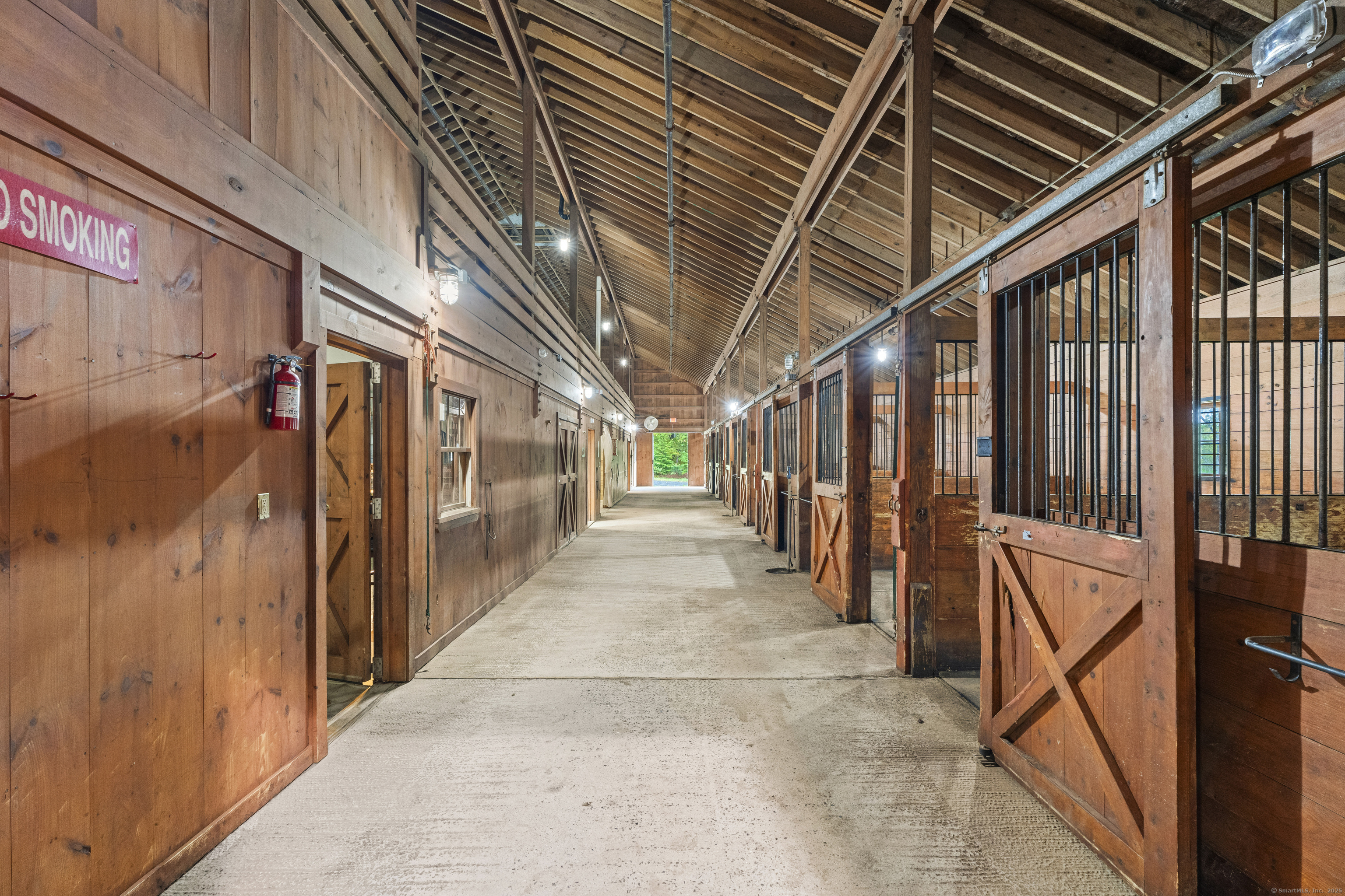 4 Judge Road Roxbury, CT 06783 - Photo 32 of 40