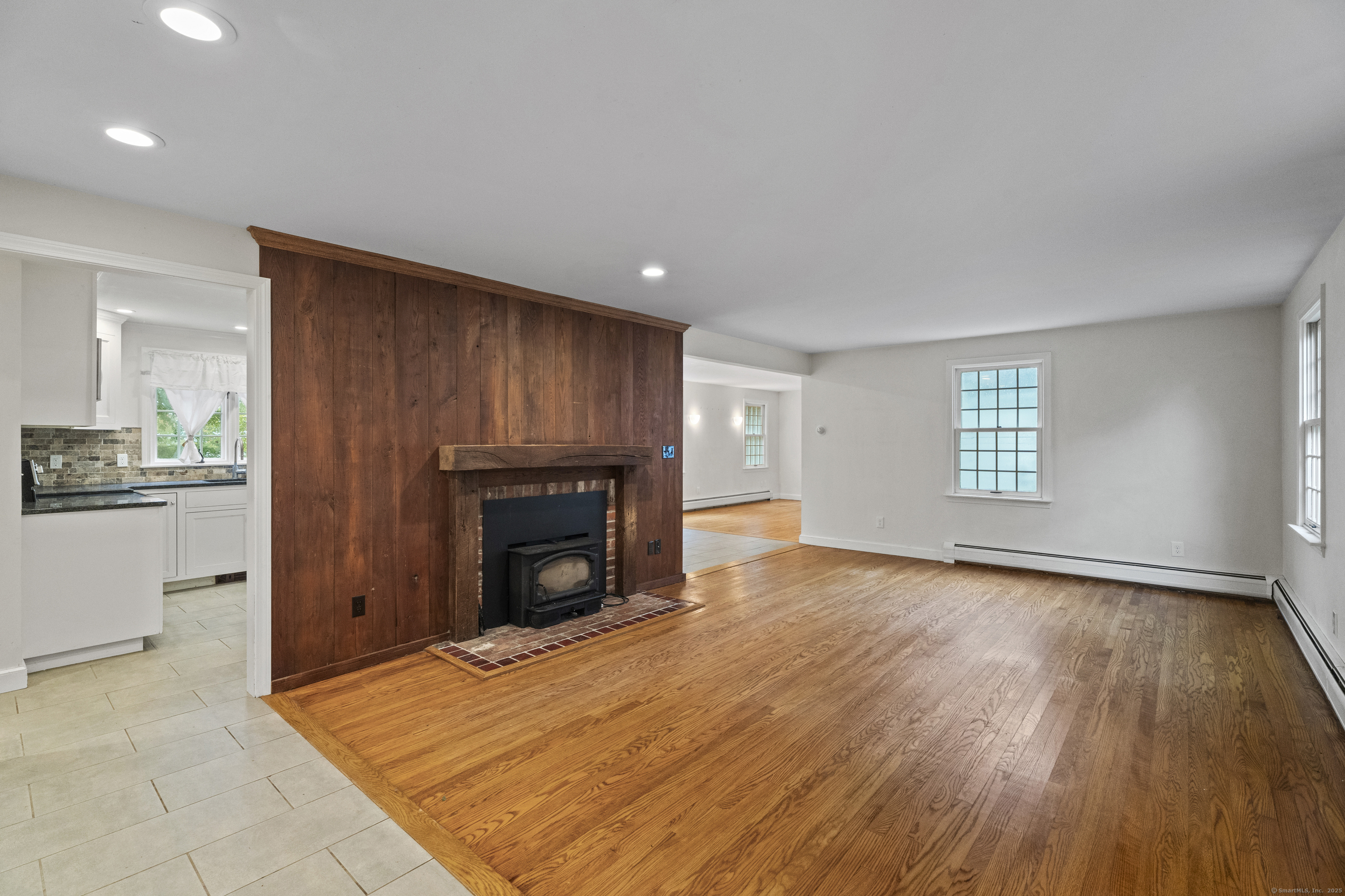 4 Judge Road Roxbury, CT 06783 - Photo 7 of 40