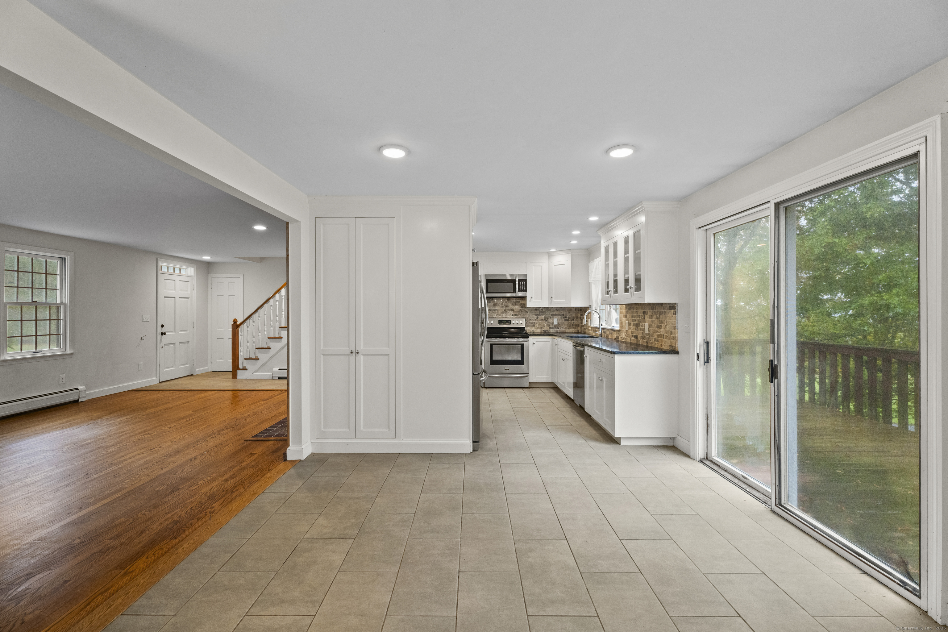 4 Judge Road Roxbury, CT 06783 - Photo 9 of 40