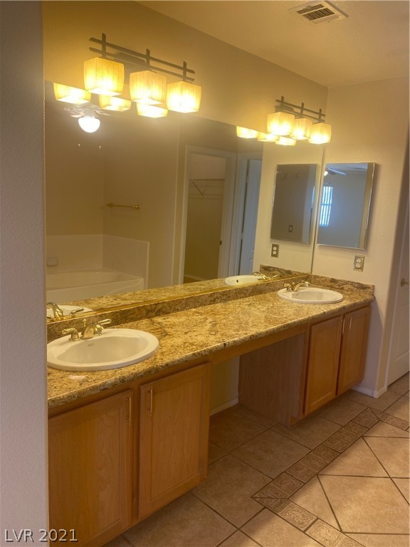187 Oella Ridge Court Henderson, NV 89012 - Photo 13 of 27 Gallery Image 13