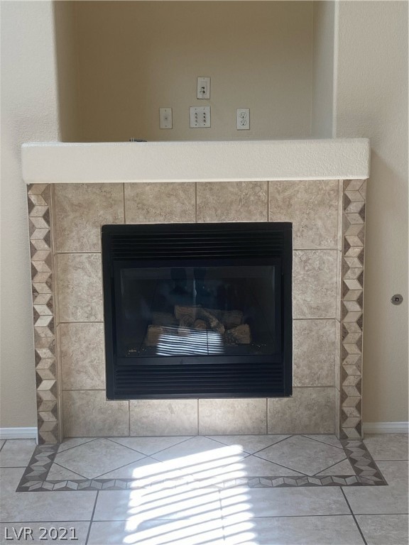 187 Oella Ridge Court Henderson, NV 89012 - Photo 6 of 27 Gallery Image 6