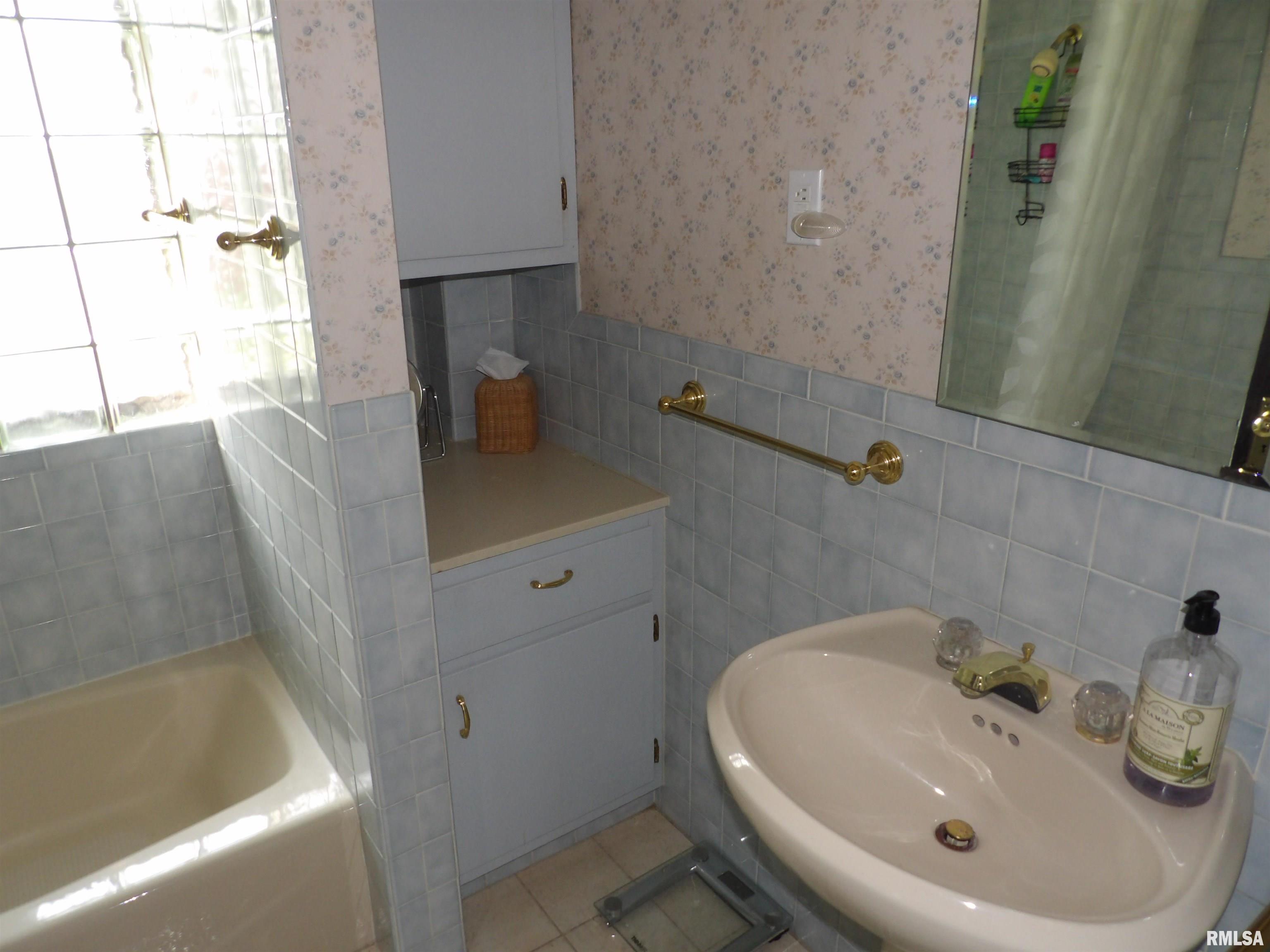 201 West Reed Street Benton, IL 62812 - Photo 21 of 32