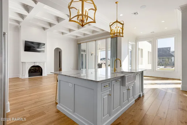 $1,995,000 | 207 Kingfisher Drive, Lafayette, LA 70508