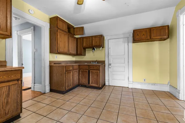 $150,000 | 219 Rome Avenue, Rockford, IL 61107