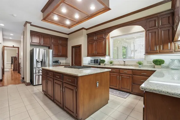 $784,900 | 17403 Cedar Placid Lane, Houston, TX 77068