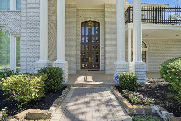 $784,900 | 17403 Cedar Placid Lane, Houston, TX 77068