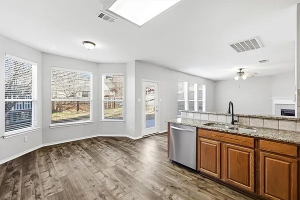 $2,900 | 5229 Westheimer Road, Fort Worth, TX 76244