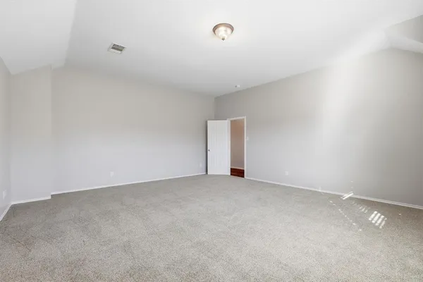 $2,900 | 5229 Westheimer Road, Fort Worth, TX 76244