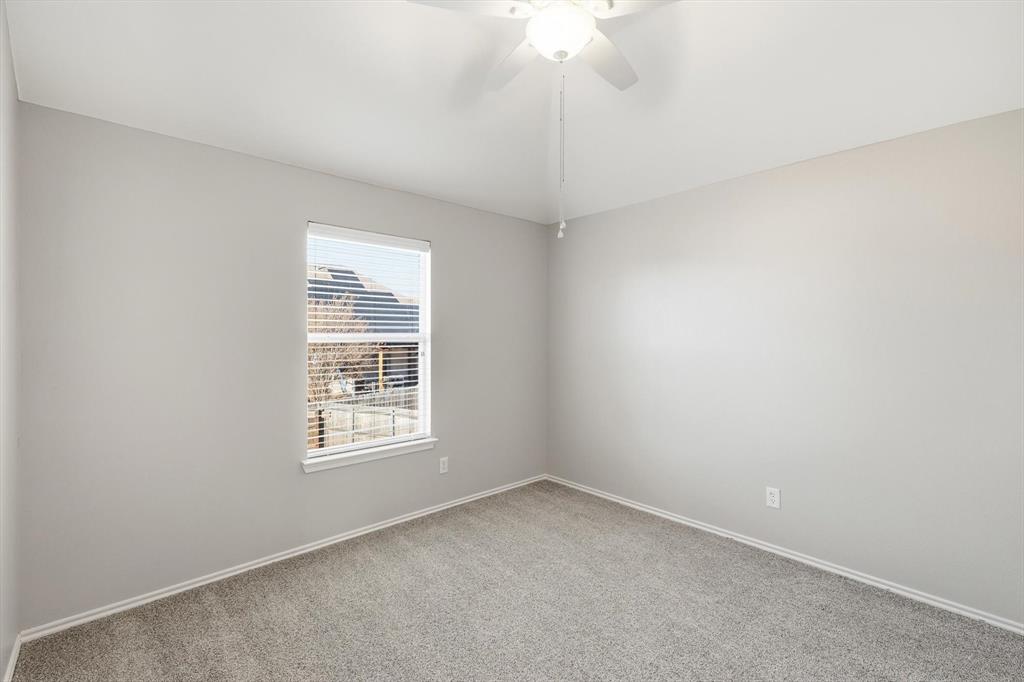 5229 Westheimer Road Fort Worth, TX 76244 - Photo 31 of 39 an empty room with a window