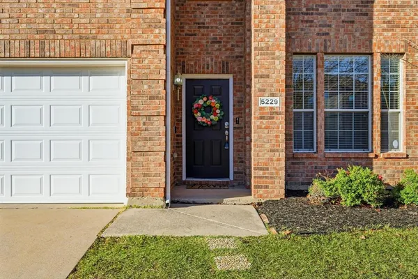 $2,900 | 5229 Westheimer Road, Fort Worth, TX 76244
