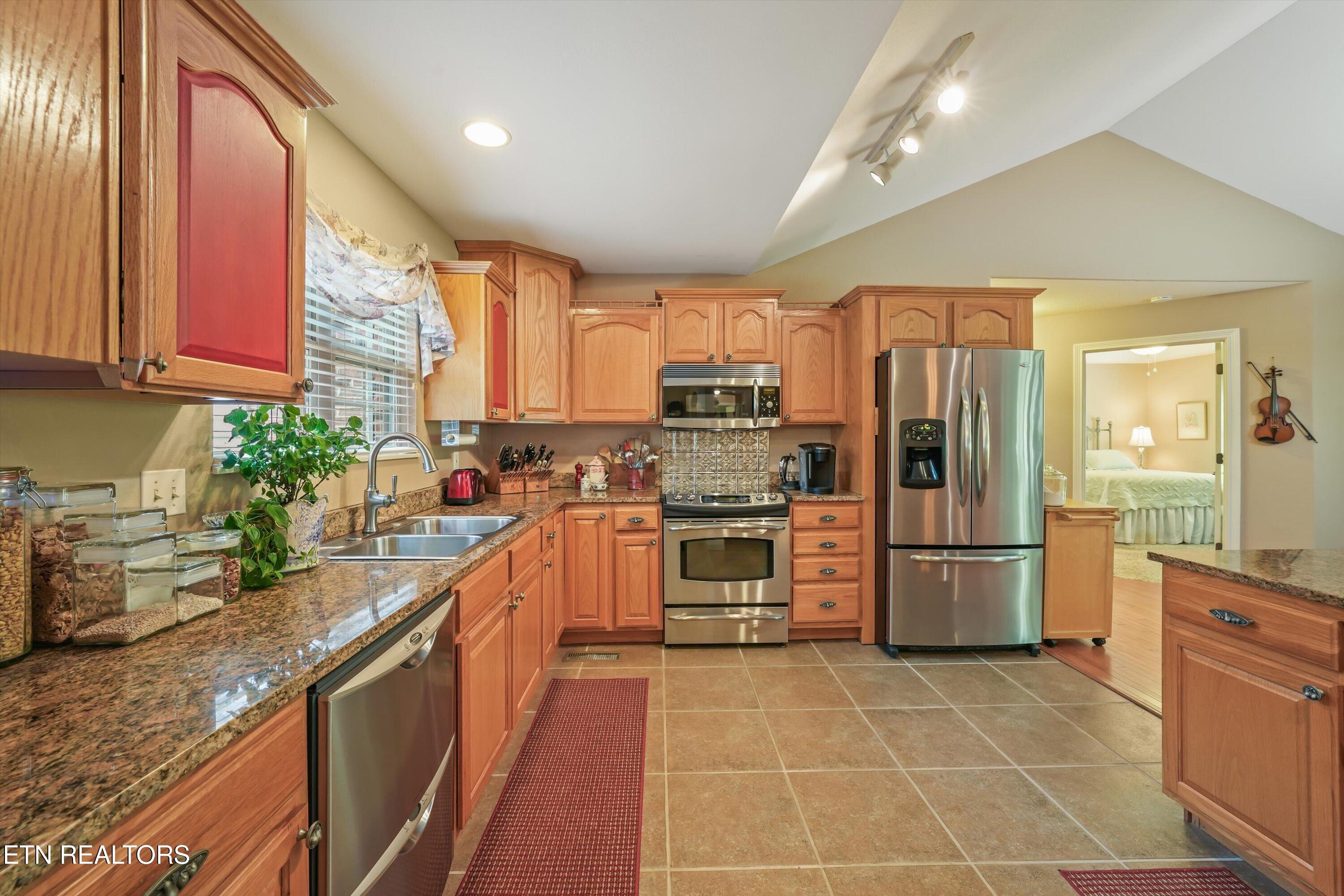 1432 Chessingham Drive Maryville, TN 37801 - Photo 16 of 40 22-1432 Chessingham Dr 22