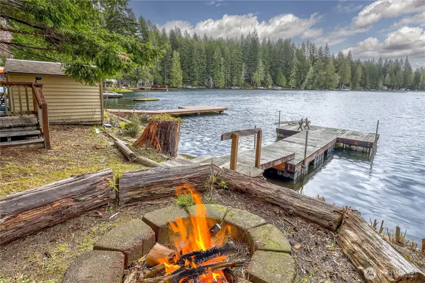 $475,000 | 2120 Northeast Tahuya Blacksmith Road, Tahuya, WA 98588