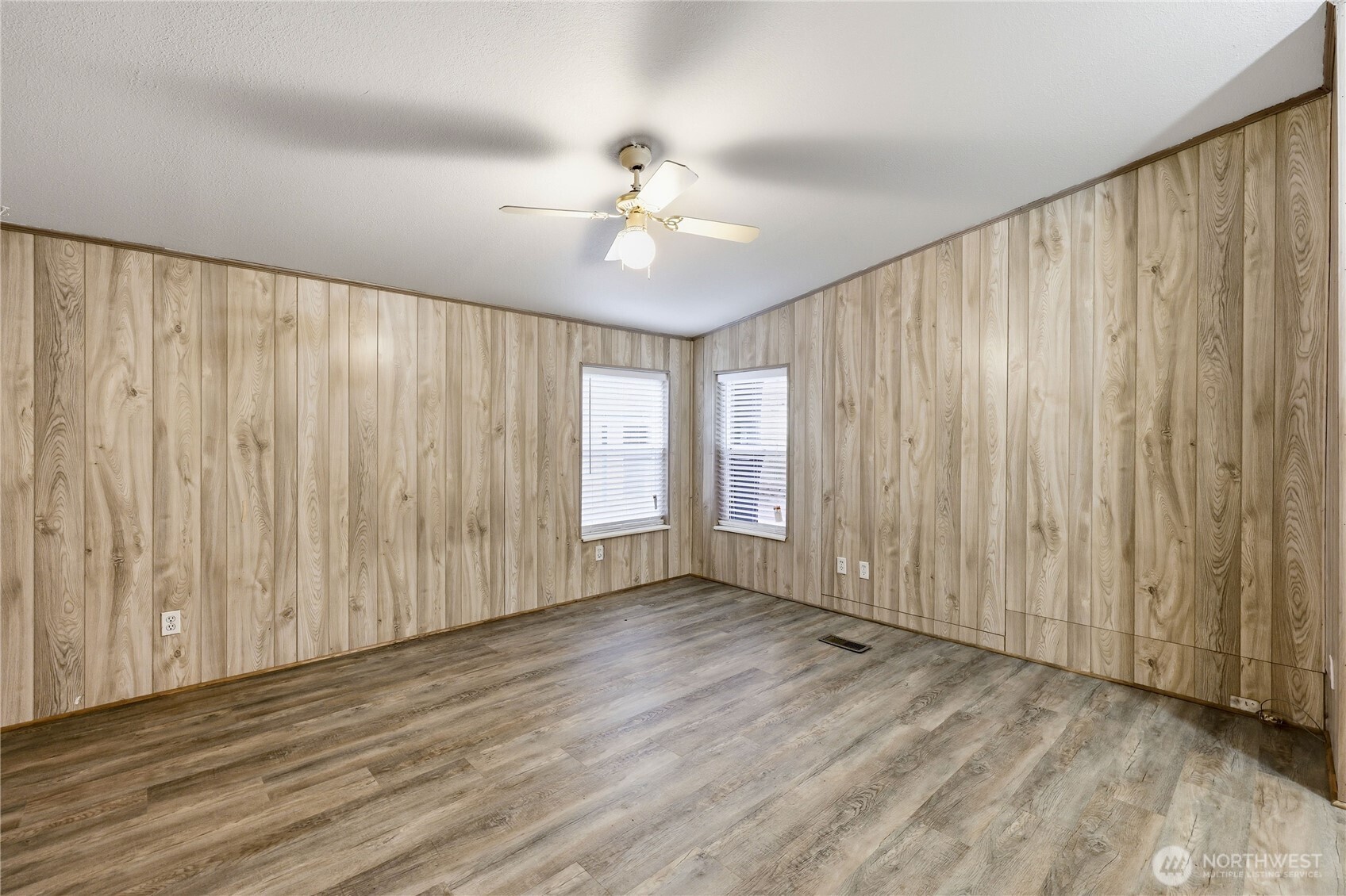 2120 Northeast Tahuya Blacksmith Road Tahuya, WA 98588 - Photo 24 of 40