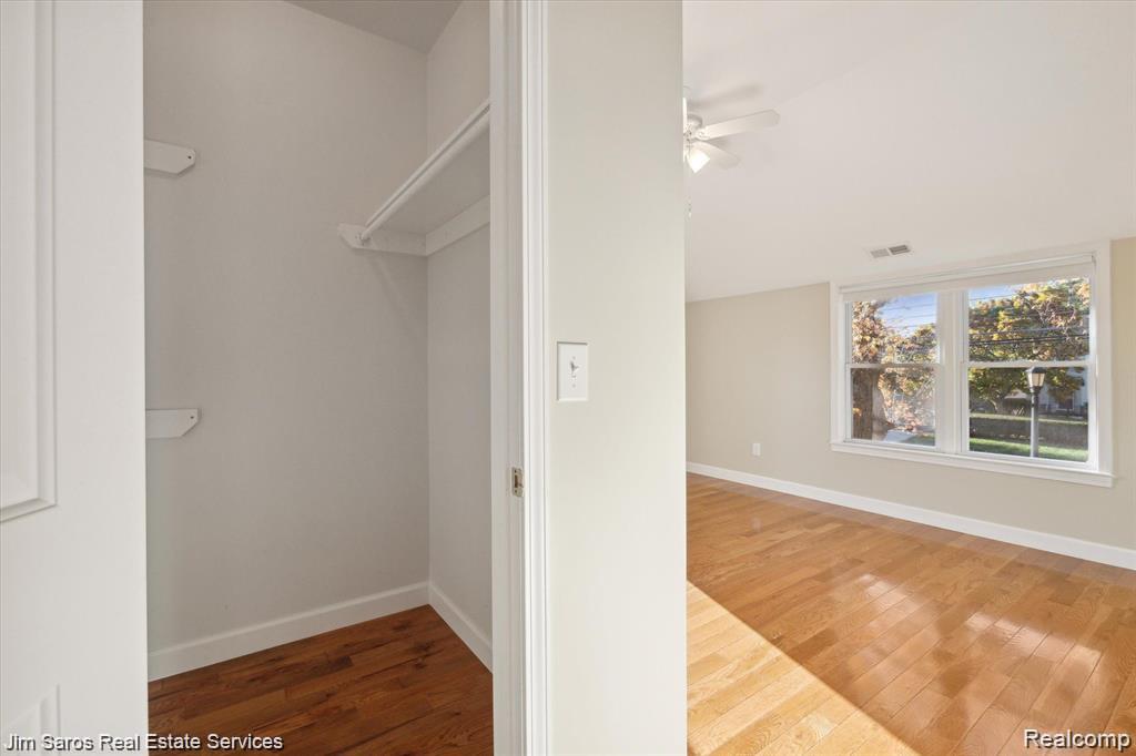 84 Vernier Road Grosse Pointe, MI 48236 - Photo 12 of 16
