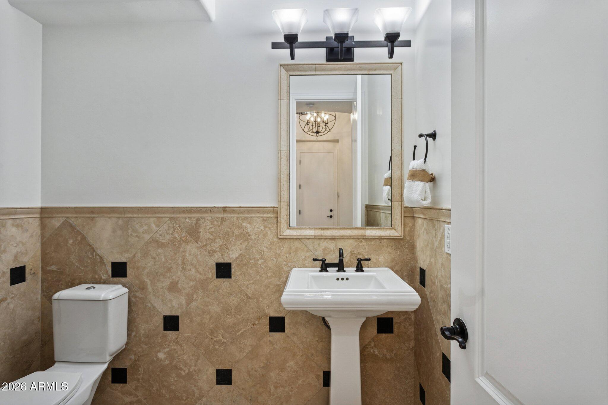 3346 North 34th Street Phoenix, AZ 85018 - Photo 11 of 92 Downstairs Bath
