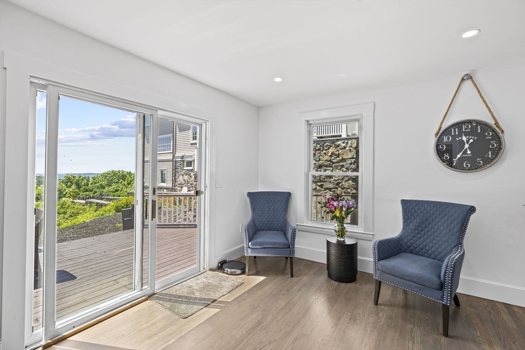 81 Ocean View Road Swampscott, MA 01907 - Photo 9 of 38 a living room with furniture