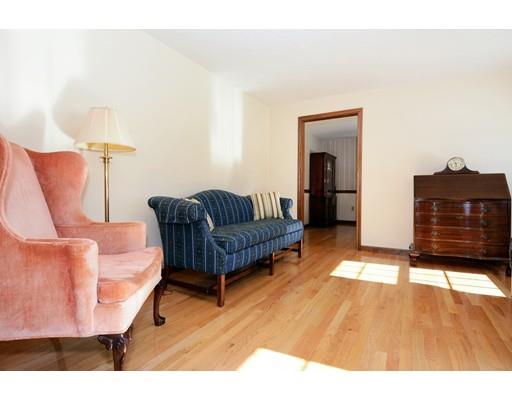 21 Cranbrook Road Shrewsbury, MA 01545 - Photo 11 of 26 Gallery Image 11
