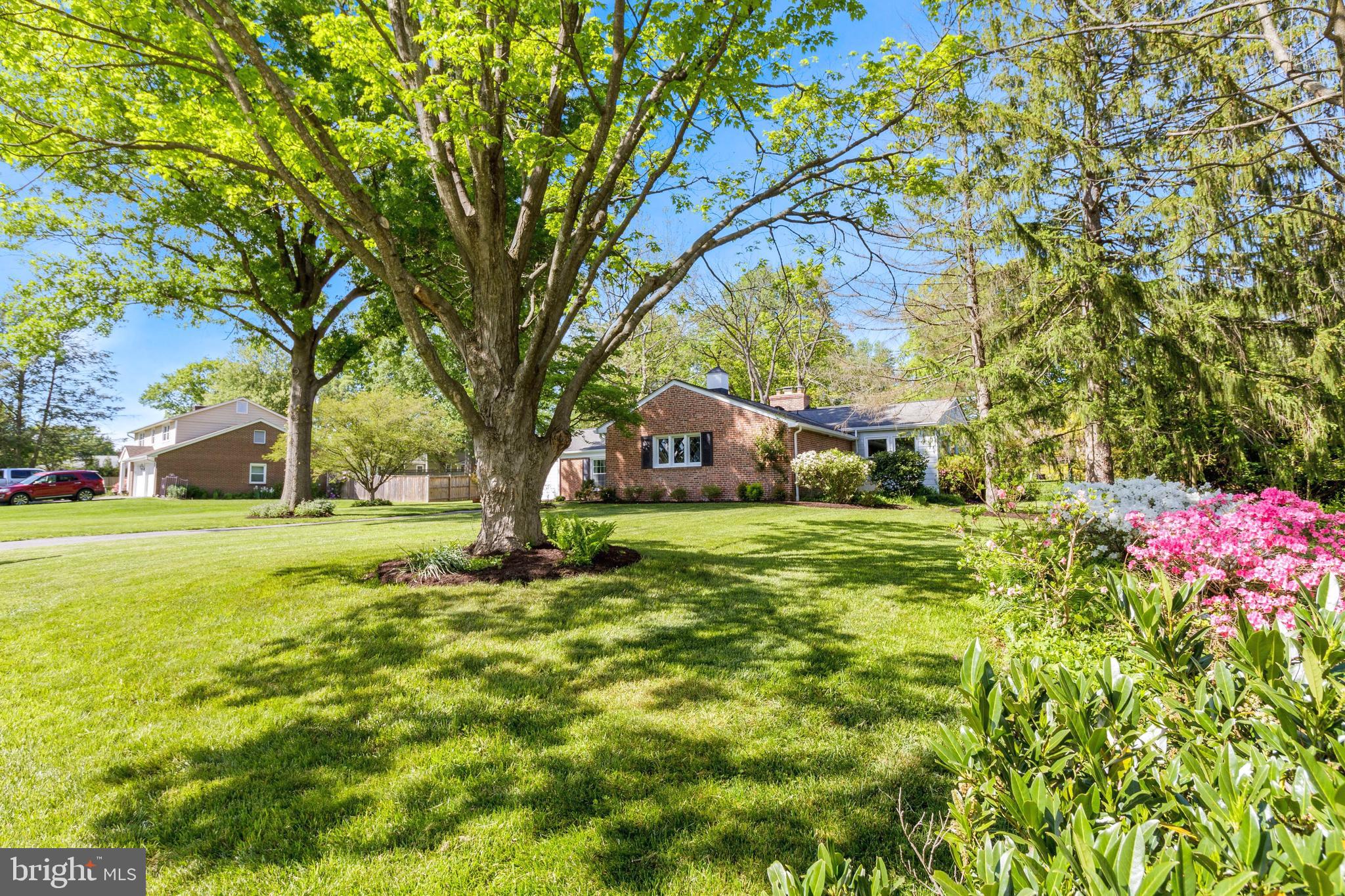 3909 Hawthorne Road Ellicott City, MD 21042 - Photo 2 of 43 Front View