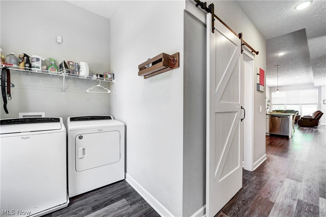 2120 West 40th Place Cleveland, OH 44113 - Photo 14 of 35