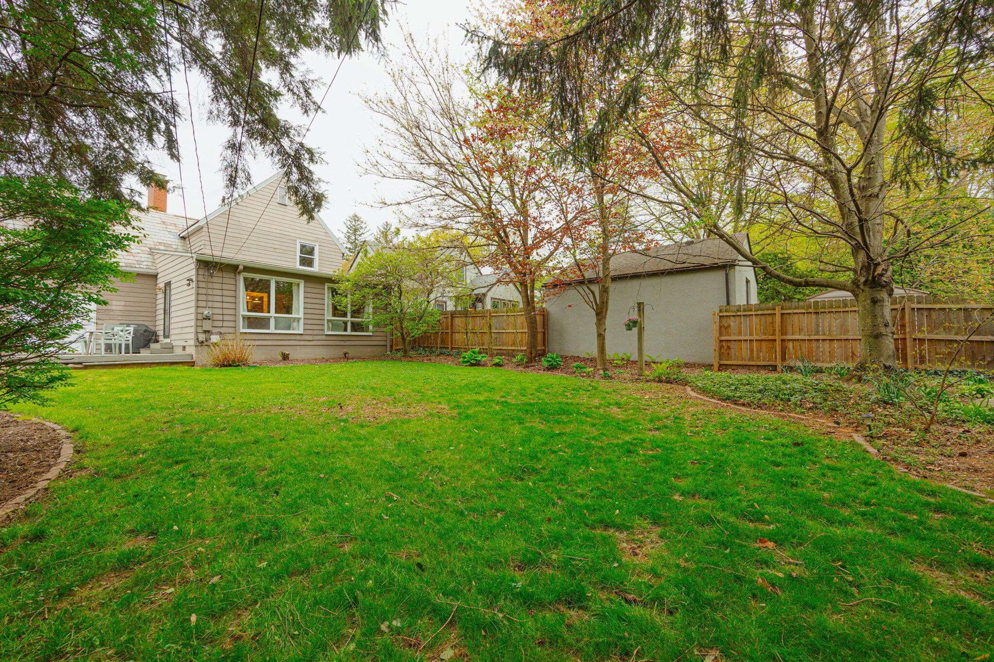 93 West Cooke Road Columbus, OH 43214 - Photo 43 of 48 50-web-or-mls-93 W Cooke Road 050