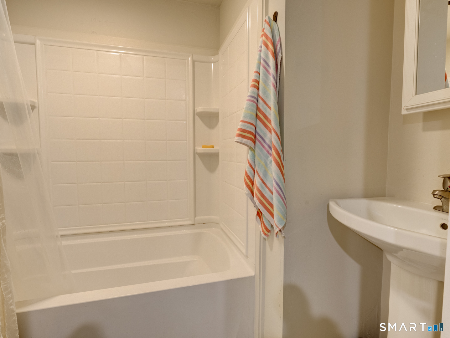 112 Slab Meadow Road Morris, CT 06763 - Photo 25 of 40 Lower level full bath